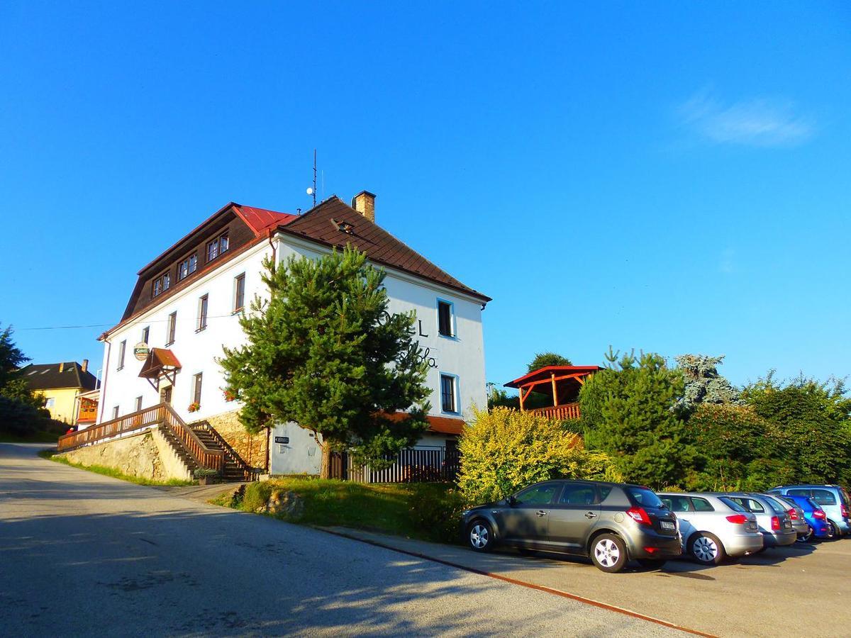 Hotel Stara Skola Na Sumave Hořice na Šumavě Eksteriør billede